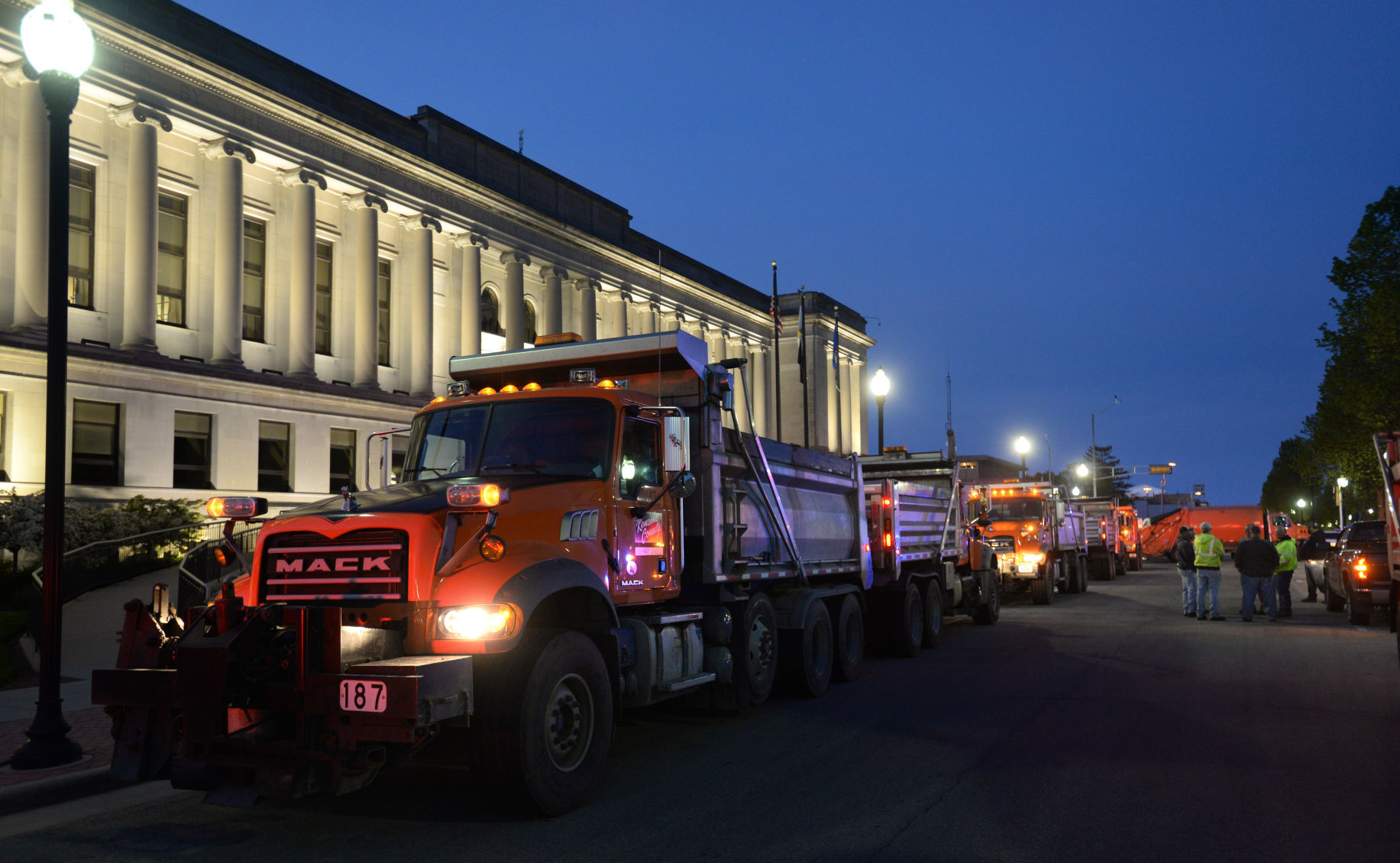 Heavy equipment at the courthouse